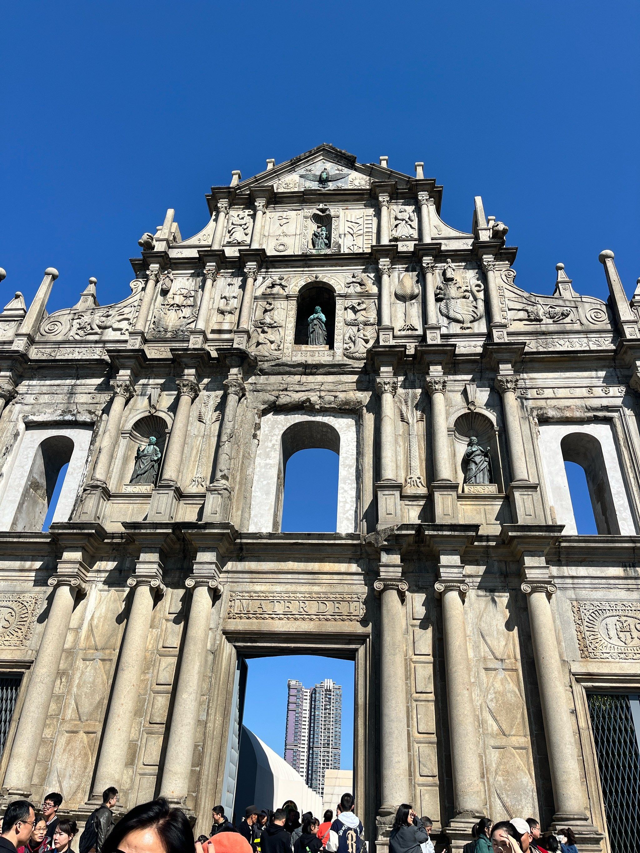 《坚不可摧的服务器:如何打造真正抗攻击的数字堡垒》